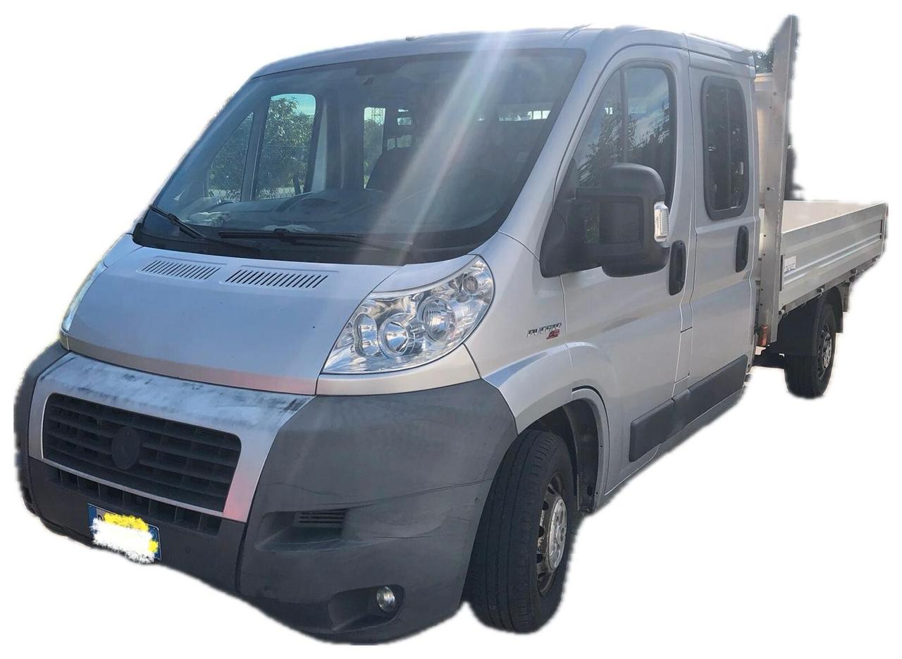 Fiat 2.3 DUCATO DOPPIA CABINA GANCIO TRAINO