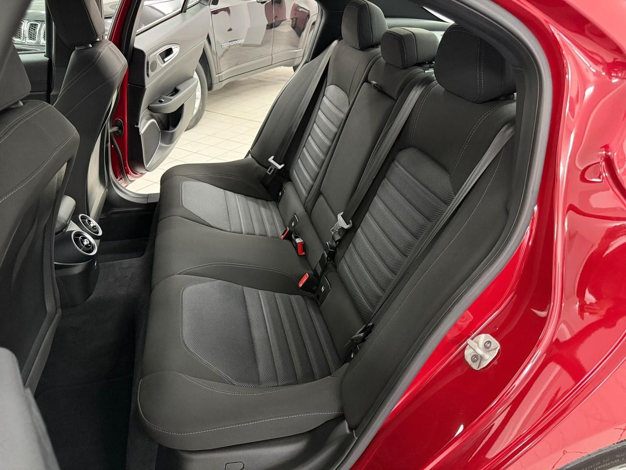 Alfa Romeo Giulia 2.2 TD 190 CV SUPER BUSINESS RETROCAMERA PERFETTA