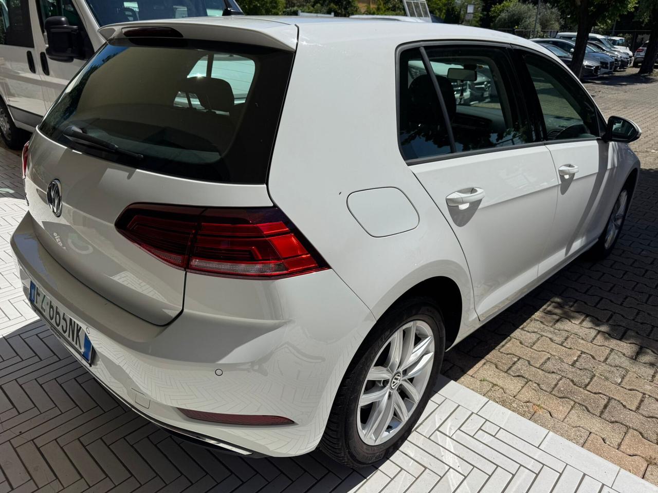 Volkswagen Golf 1.6 TDI 115 CV 5p. Business BlueMotion Technology