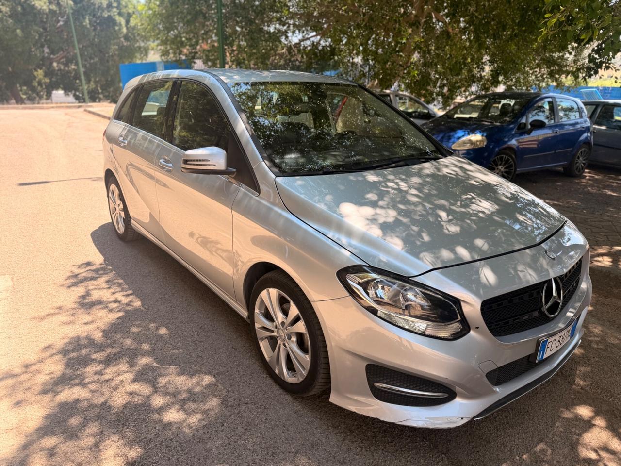 Mercedes-benz B 180 d Premium