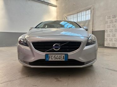 Volvo V40 D3 Momentum