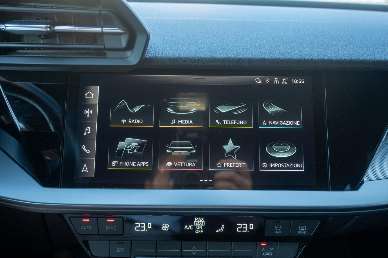 Audi A3 2.0 TDI quattro S line 200CV - UNIPROPRIETARIO