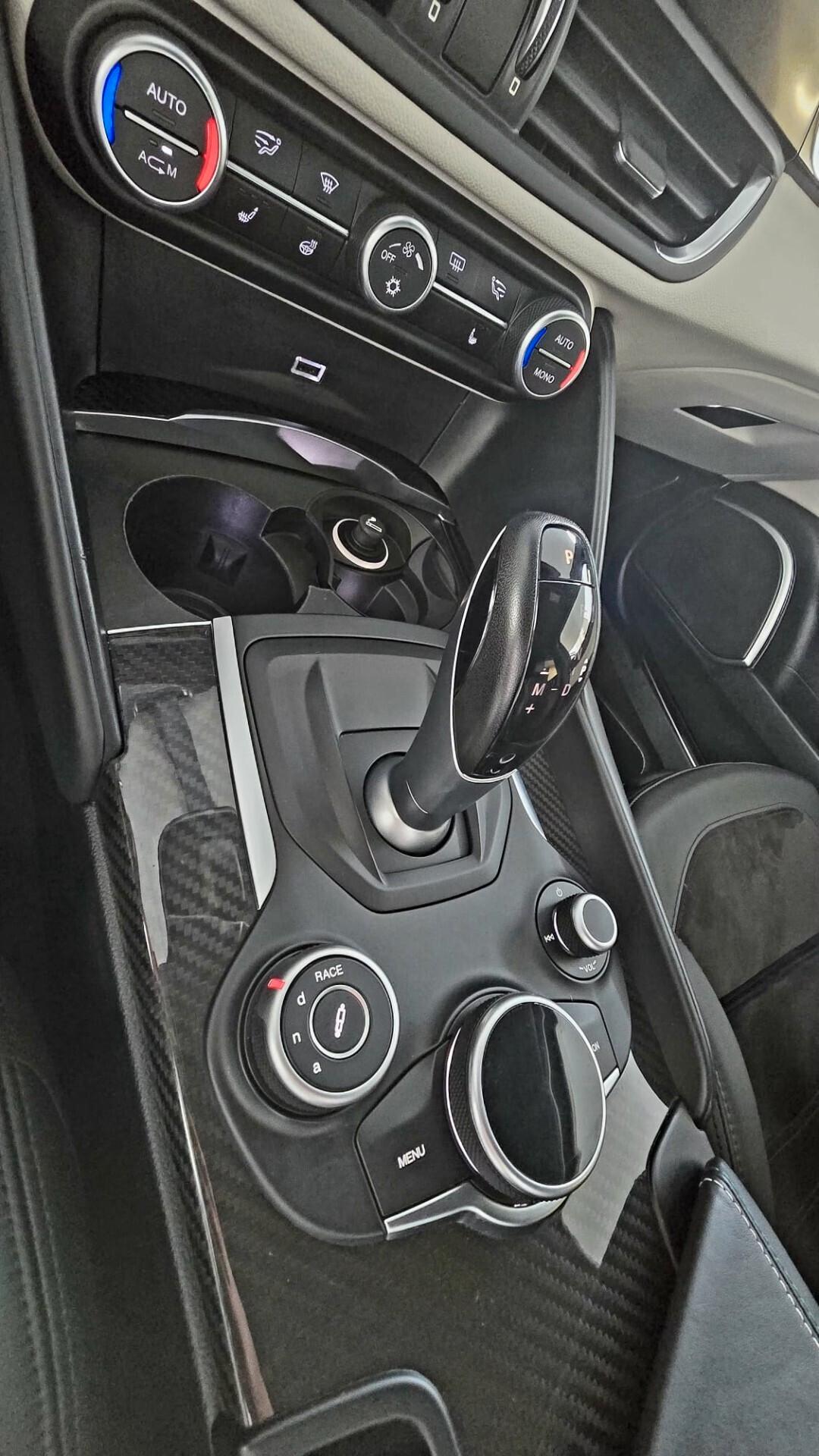 ALFA GIULIA QUADRIFOGLIO 510cv UNICA!!