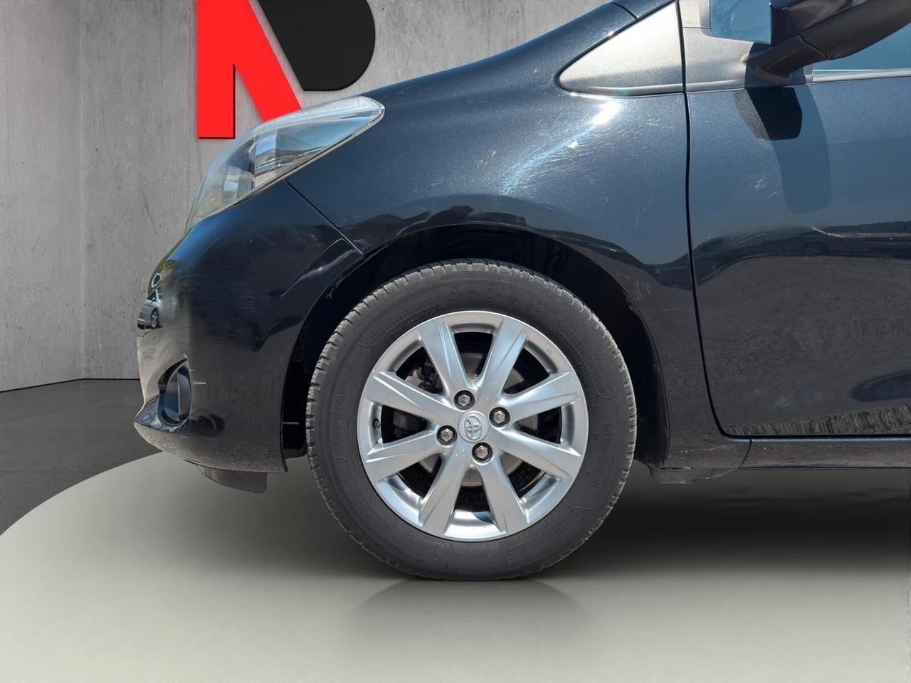 Toyota Yaris 1.3 5 porte Active