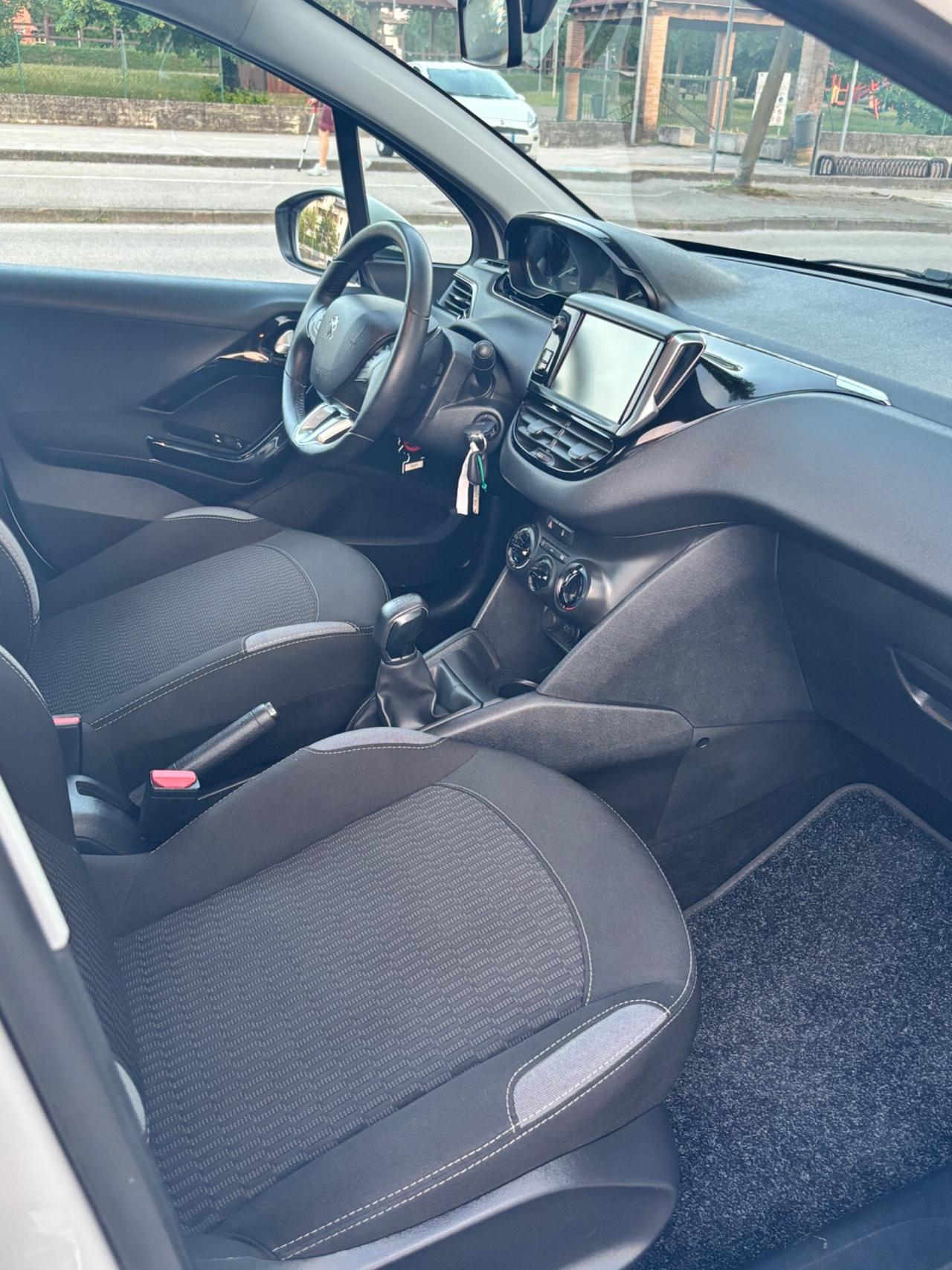 Peugeot 208 PureTech 68 5porte Access