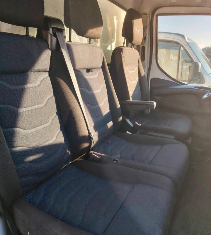 IVECO DAILY 35S14 100Kw 2.3