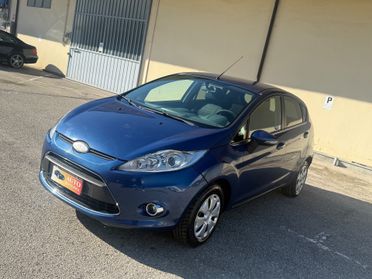 Ford Fiesta 1.4 5 porte Bz.- GPL Titanium Neopatentati