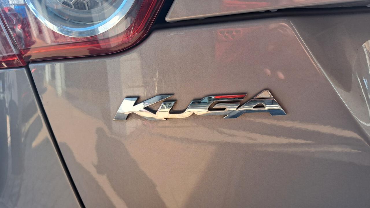 Ford Kuga 2.0 TDCi 140 CV 2WD Titanium DPF