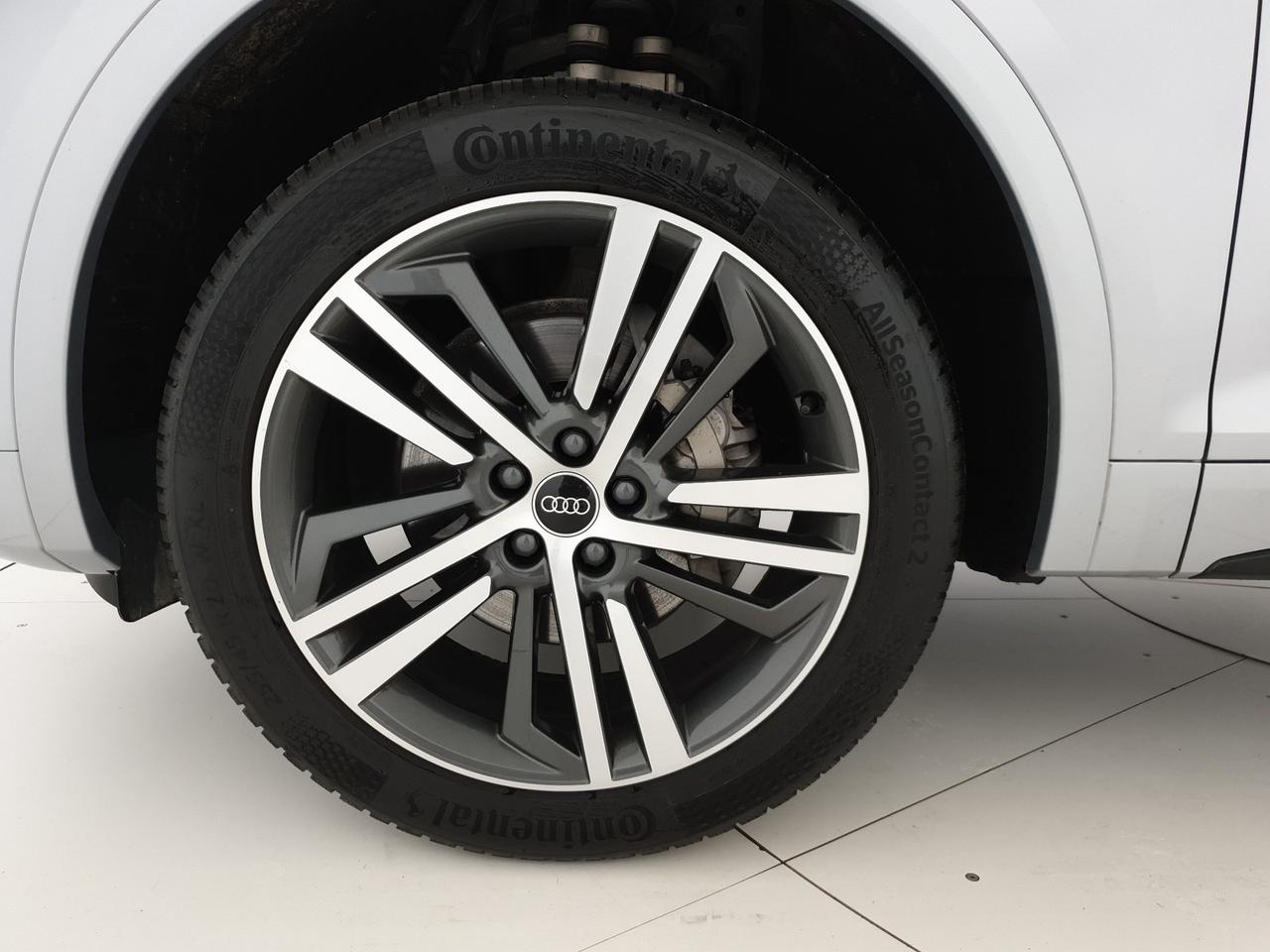 40TDI 204CV quattro S tronic S line Plus