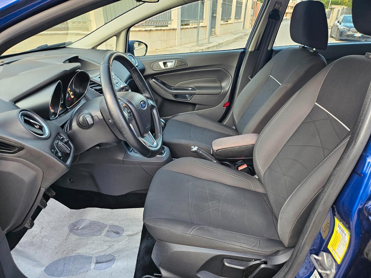 Ford Fiesta 1.5 TDCi 75CV 5 porte Business