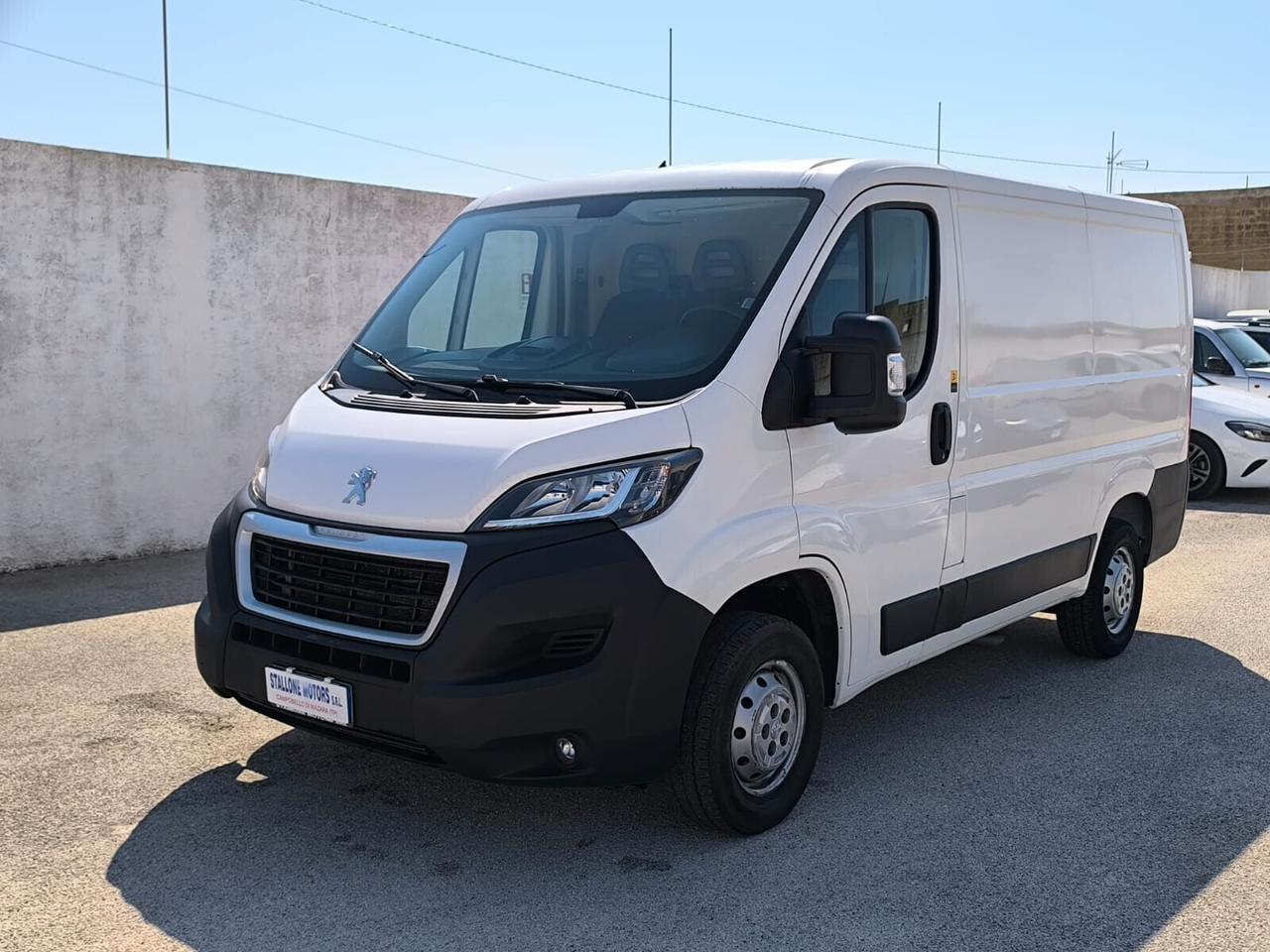 Peugeot Boxer L1 H1 2.2 BlueHDi 140CV 2020 CON IVA