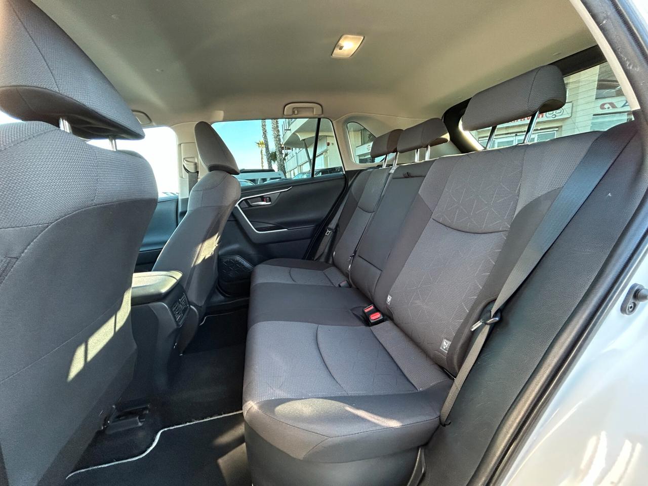 Toyota RAV4 2.5 vvt-ie h Active awd 222cv e-cvt