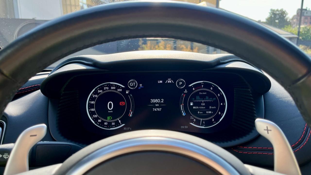 ASTON MARTIN DBX707 4.0 auto
