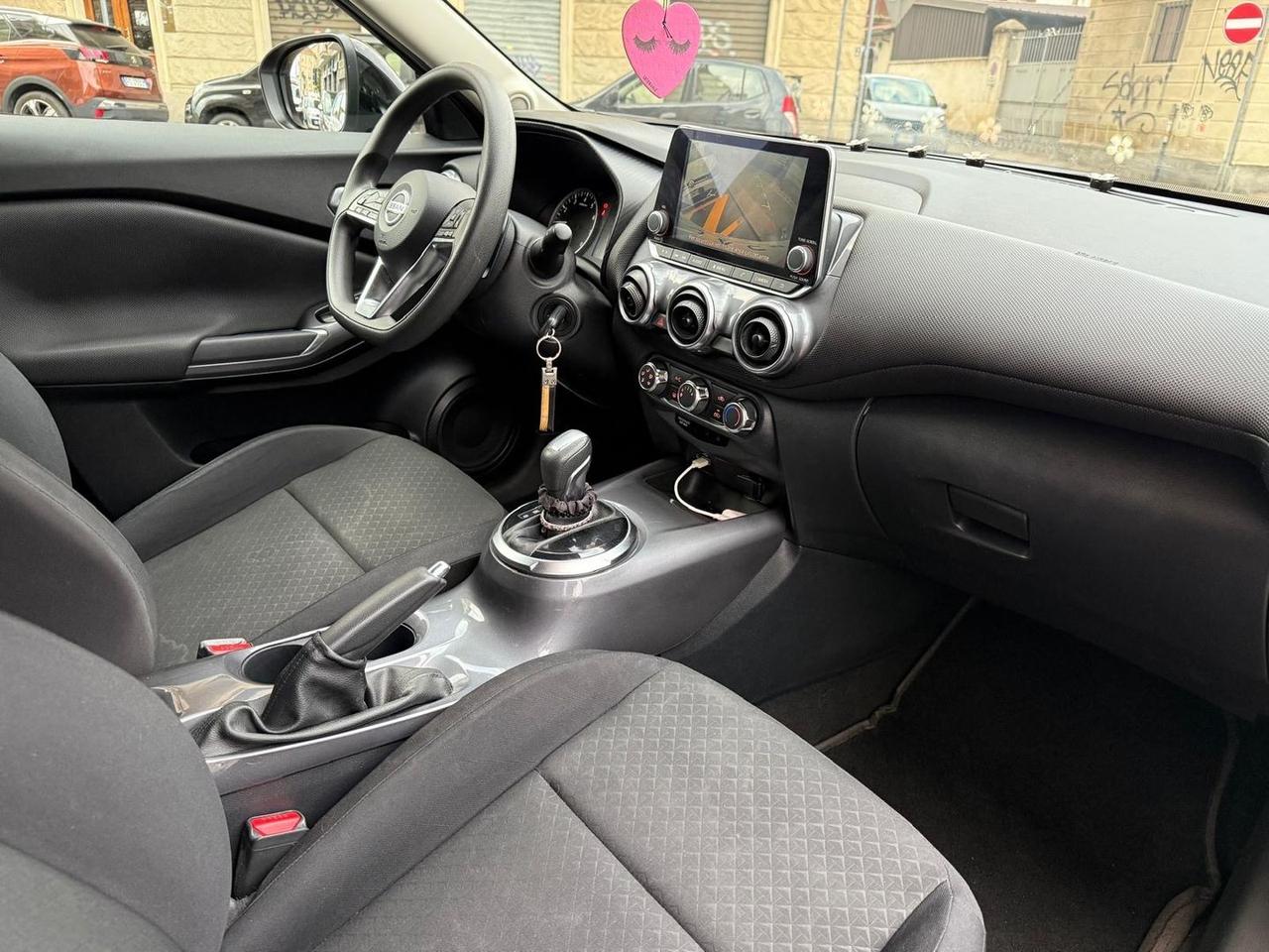 Nissan Juke Business 1.0 DIG-T 114 #7002