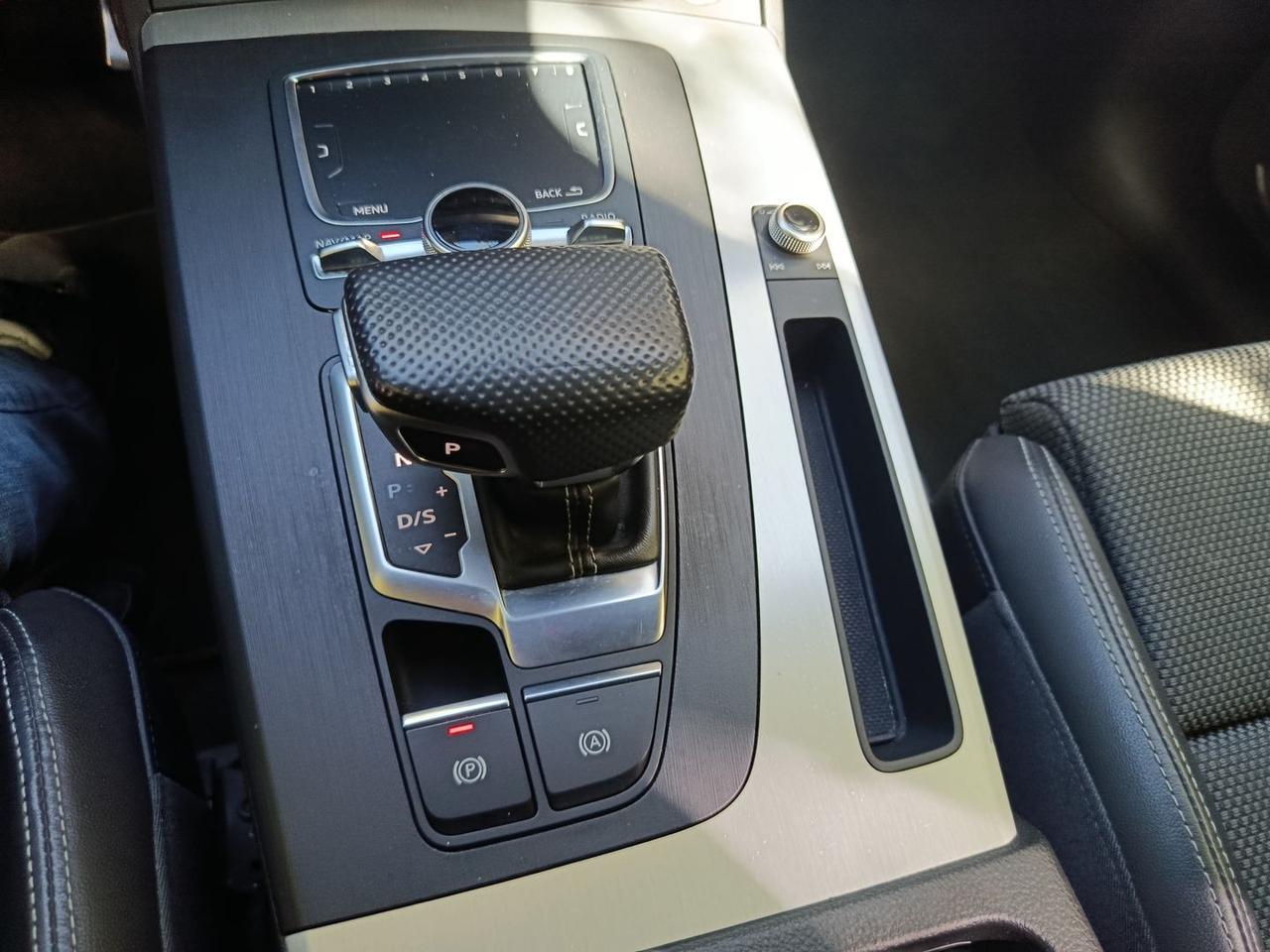 Audi Q5 S Line Plus 2.0 40 TDI #10559