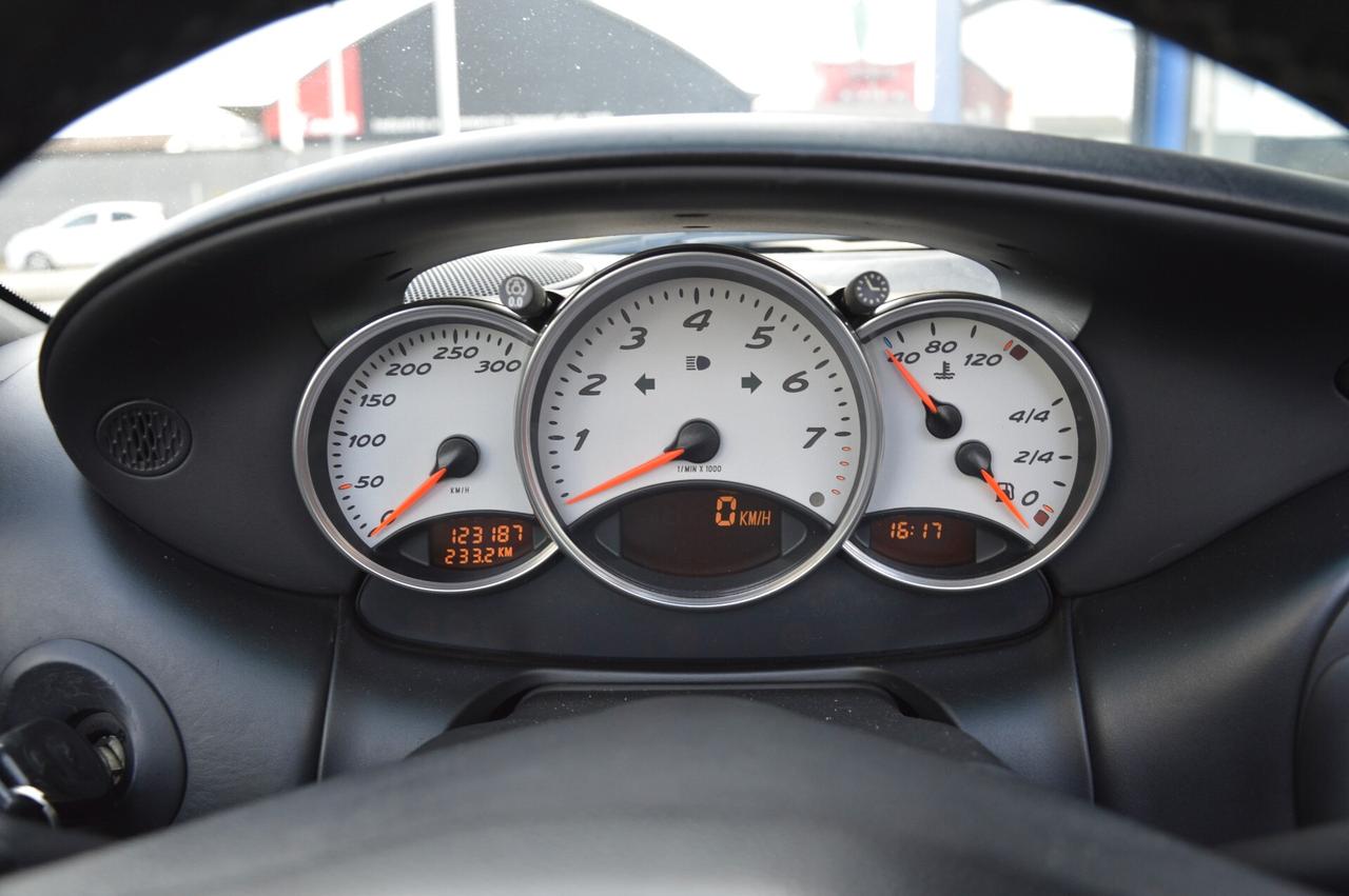 Porsche Boxster 3.2i 24V cat S