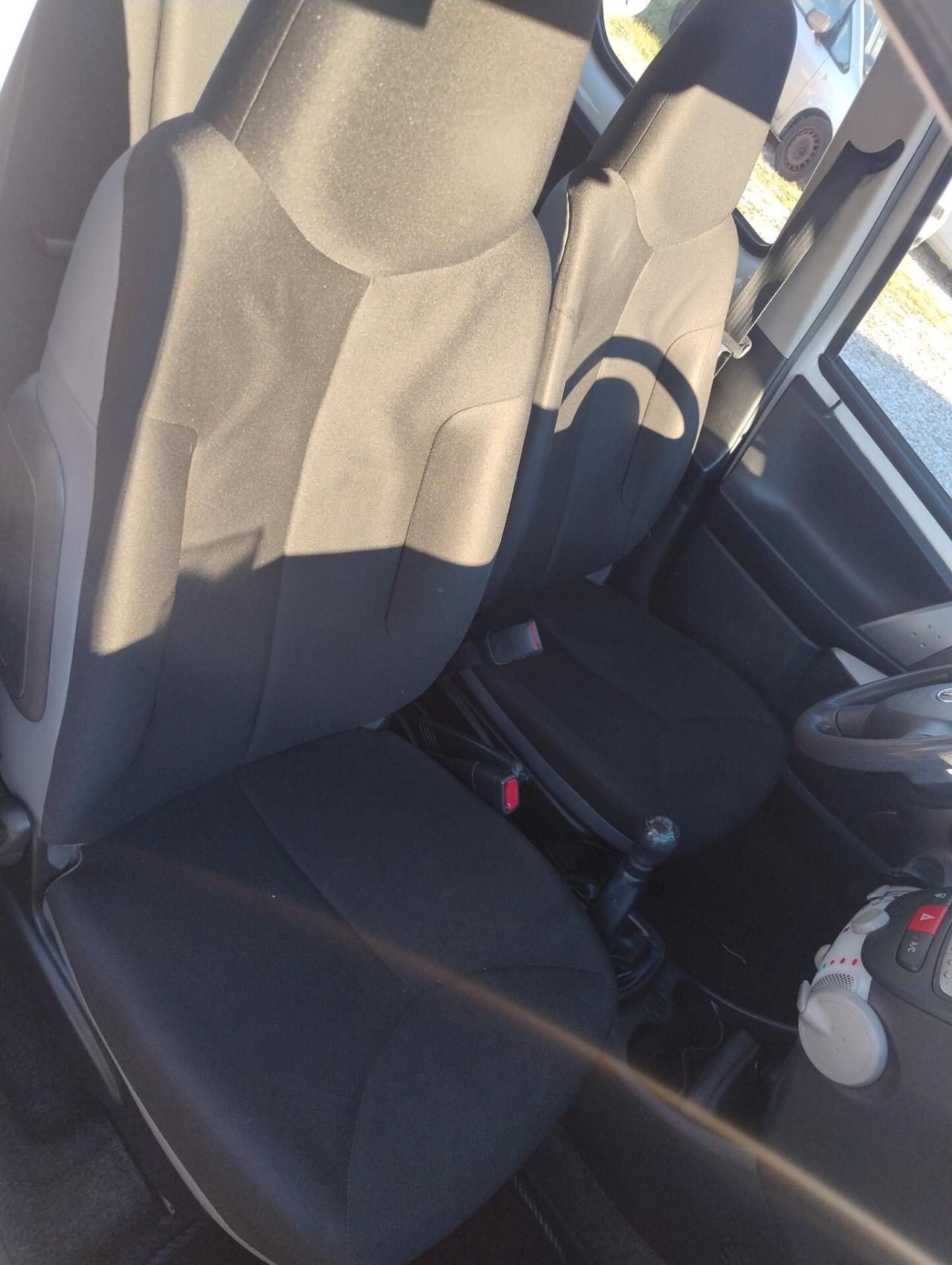 Toyota Aygo 1.0 12V VVT-i 5 porte Cool Soda Connect