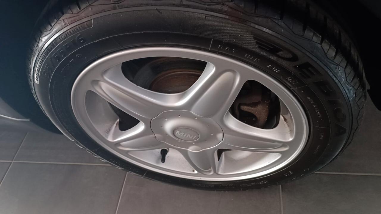 Mini Cooper D Clubman 1.6 16V