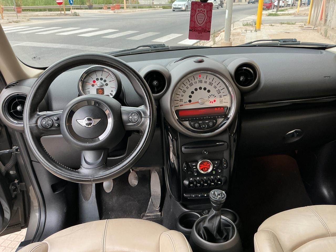 Mini Cooper D Countryman BERLINA