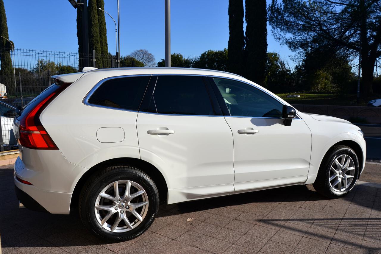 Volvo XC 60 2.0 197CV AWD HYBRID/DIESEL AUT.+FULL LED+RCAM+NAV