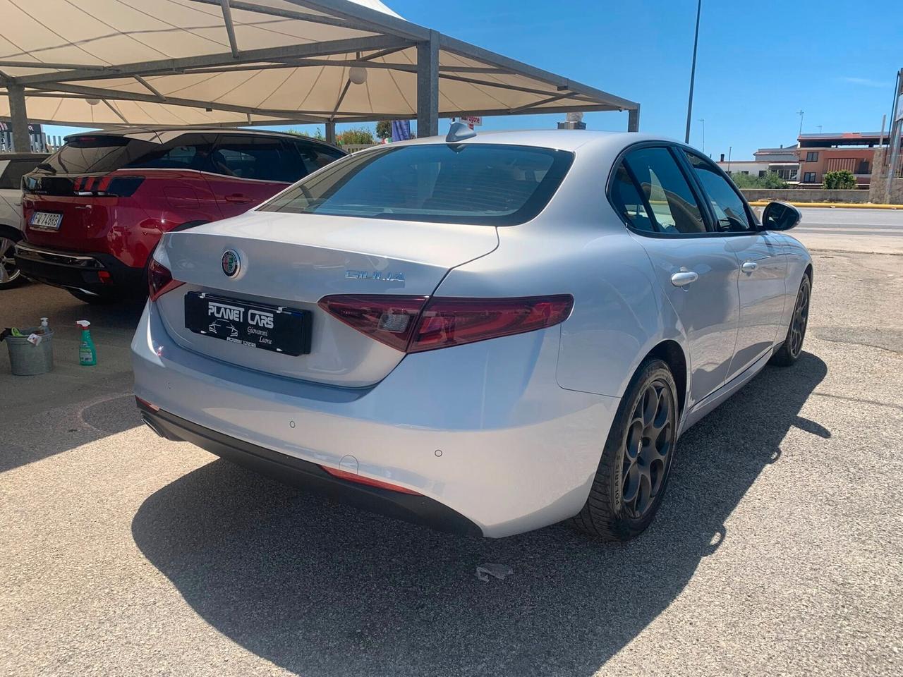 Alfa Romeo Giulia 2.2cc160 CV AT8 uniprò 12/2020