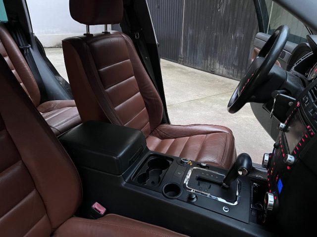 VOLKSWAGEN Touareg 3.2 V6 tiptronic