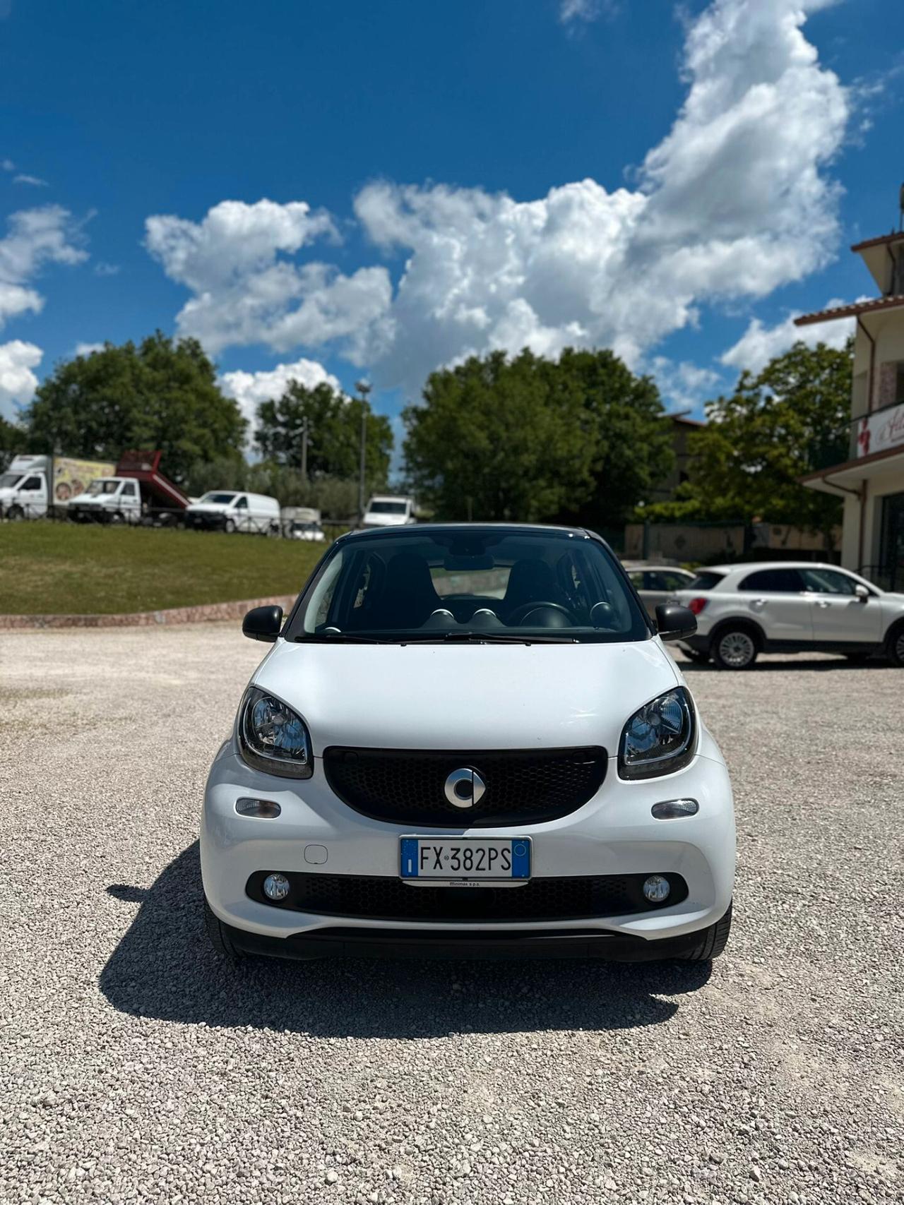 Smart ForFour 70 1.0 Youngster