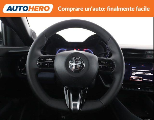 ALFA ROMEO Junior 1.2 136 CV Hybrid eDCT6