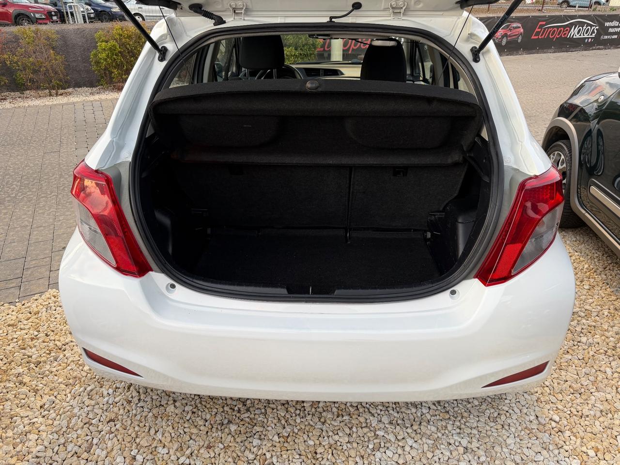 Toyota Yaris 1.4 D-4D 5 porte Lounge