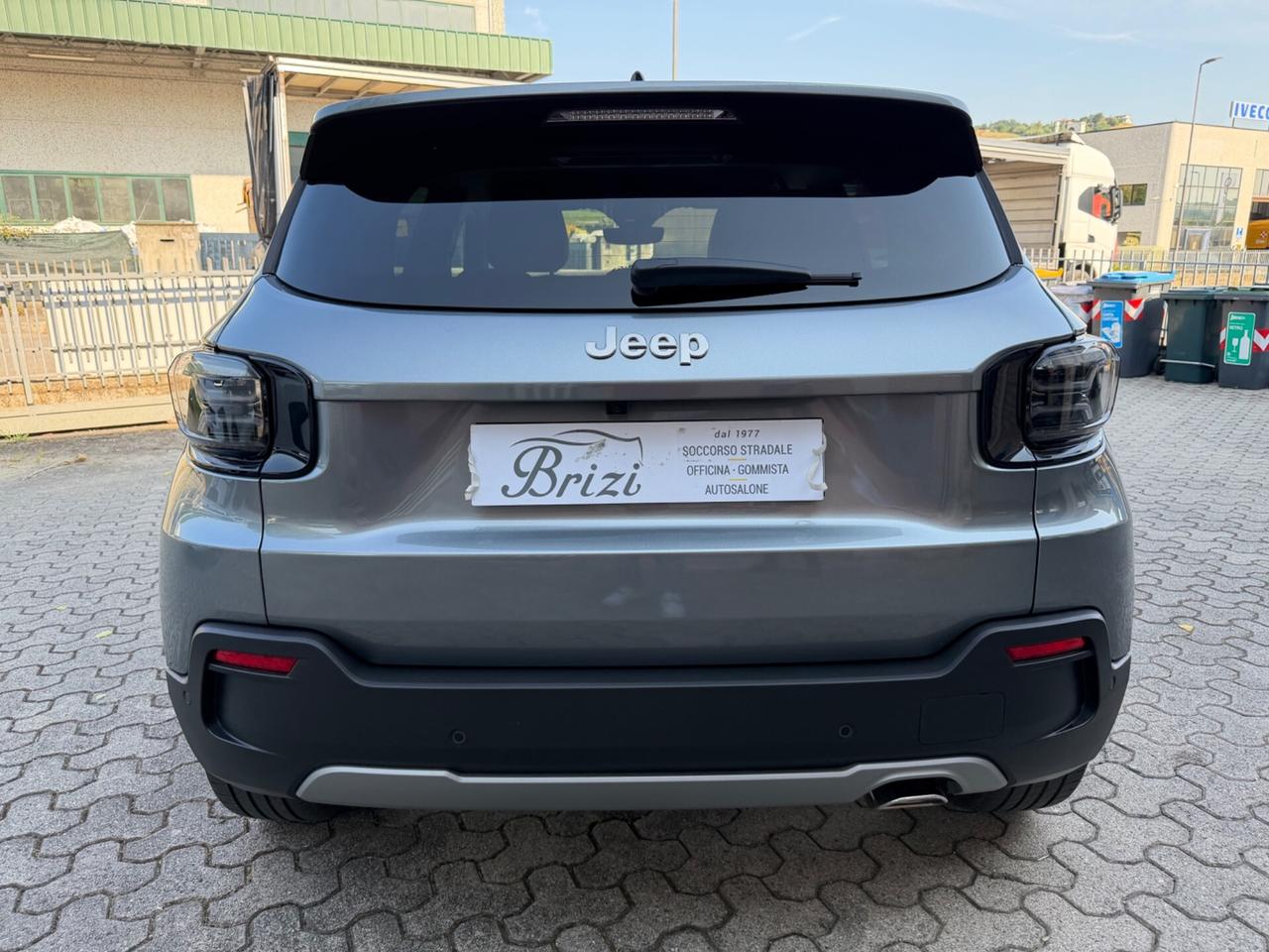 Jeep Avenger 1.2 Turbo 100 CV MHEV Summit