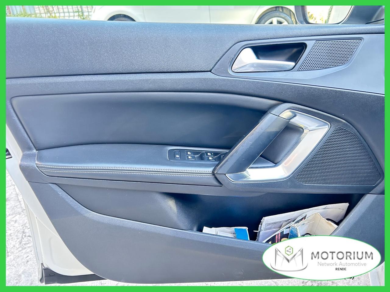 Peugeot 308 BlueHDi 120 S&S EAT6 Allure 06/2016