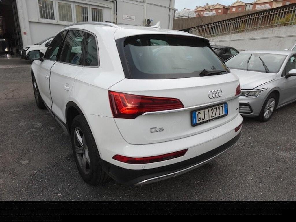 AUDI Q5 40 TDI 204CV S-TRONIC QUATTRO BUSINESS ADVANCED ( FARI LED - VIRTUAL COCKPIT - TETTO PANORAMICO APR. - CLIMA TRIZONA - NAVI - PDC - CERCHI 18 )