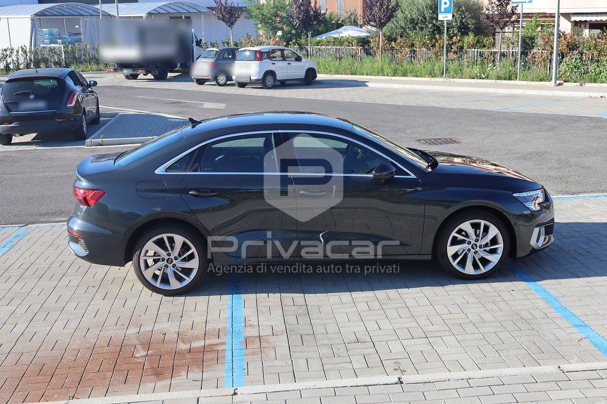 AUDI A3 Sedan 35 TFSI S tronic Business Advanced