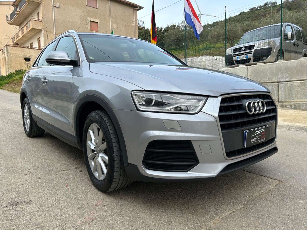 Audi Q3 2.0 TDI 120 CV Sport