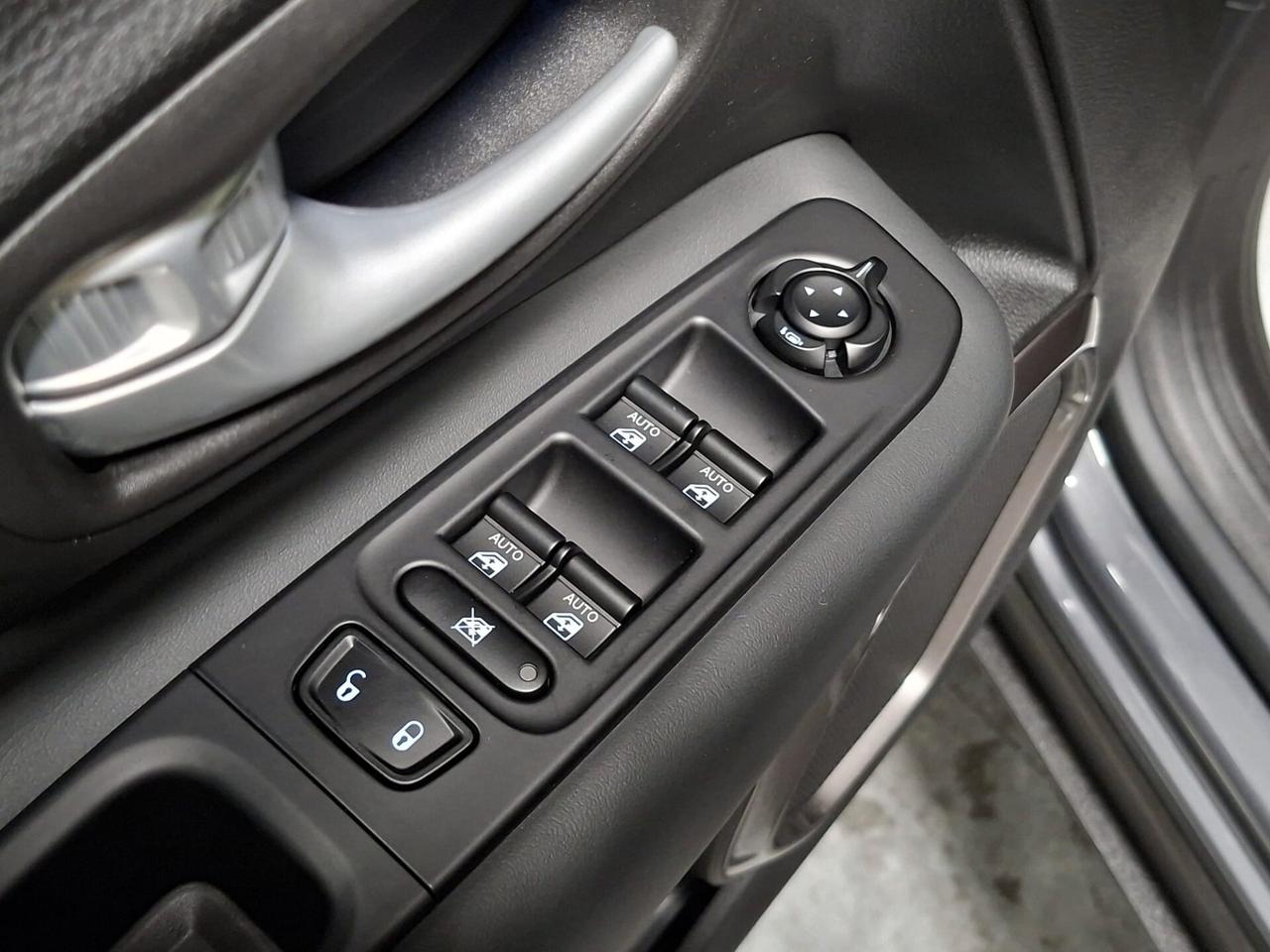 Jeep Renegade 1000 T3 Turbo 120CV Limited Km.0 Full LED