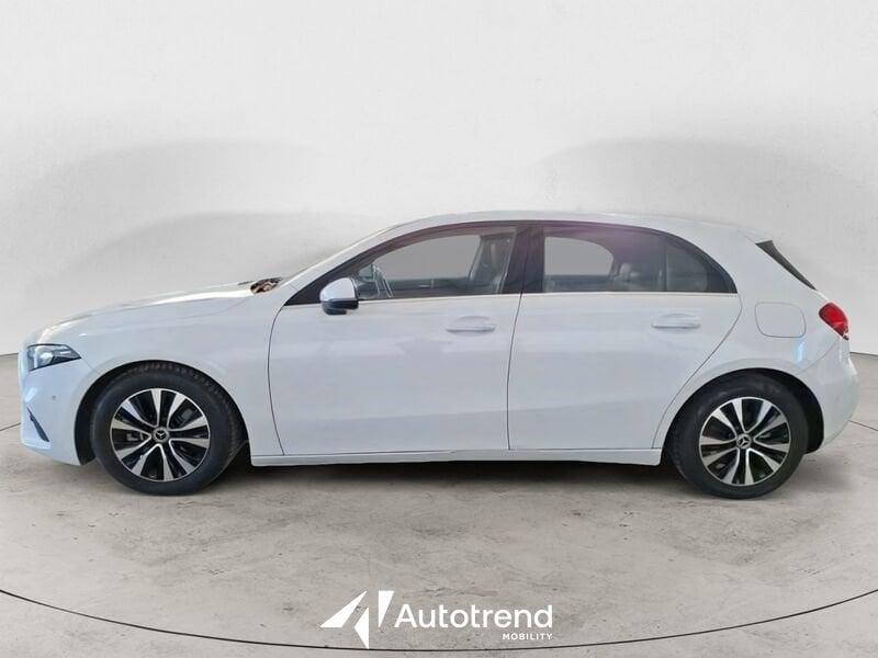 Mercedes-Benz Classe A 180 d 116 CV Automatica NAVI LED Business Extra