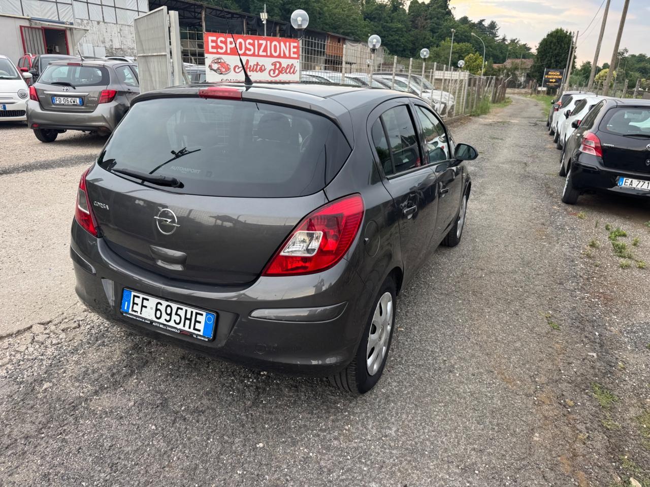 Opel Corsa 1.2 80CV 5 porte GPL-TECH Edition