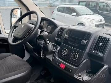 Peugeot Boxer 330 2.2 Diesel 140 cv L1H1