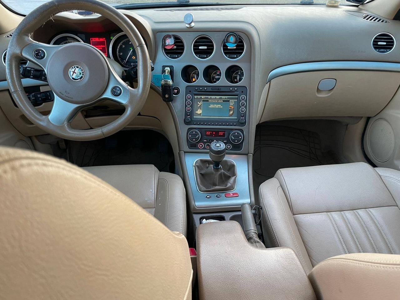 Alfa Romeo 159 2.4 JTDm 200 CV Sportwagon Distinctive Q-Tronic
