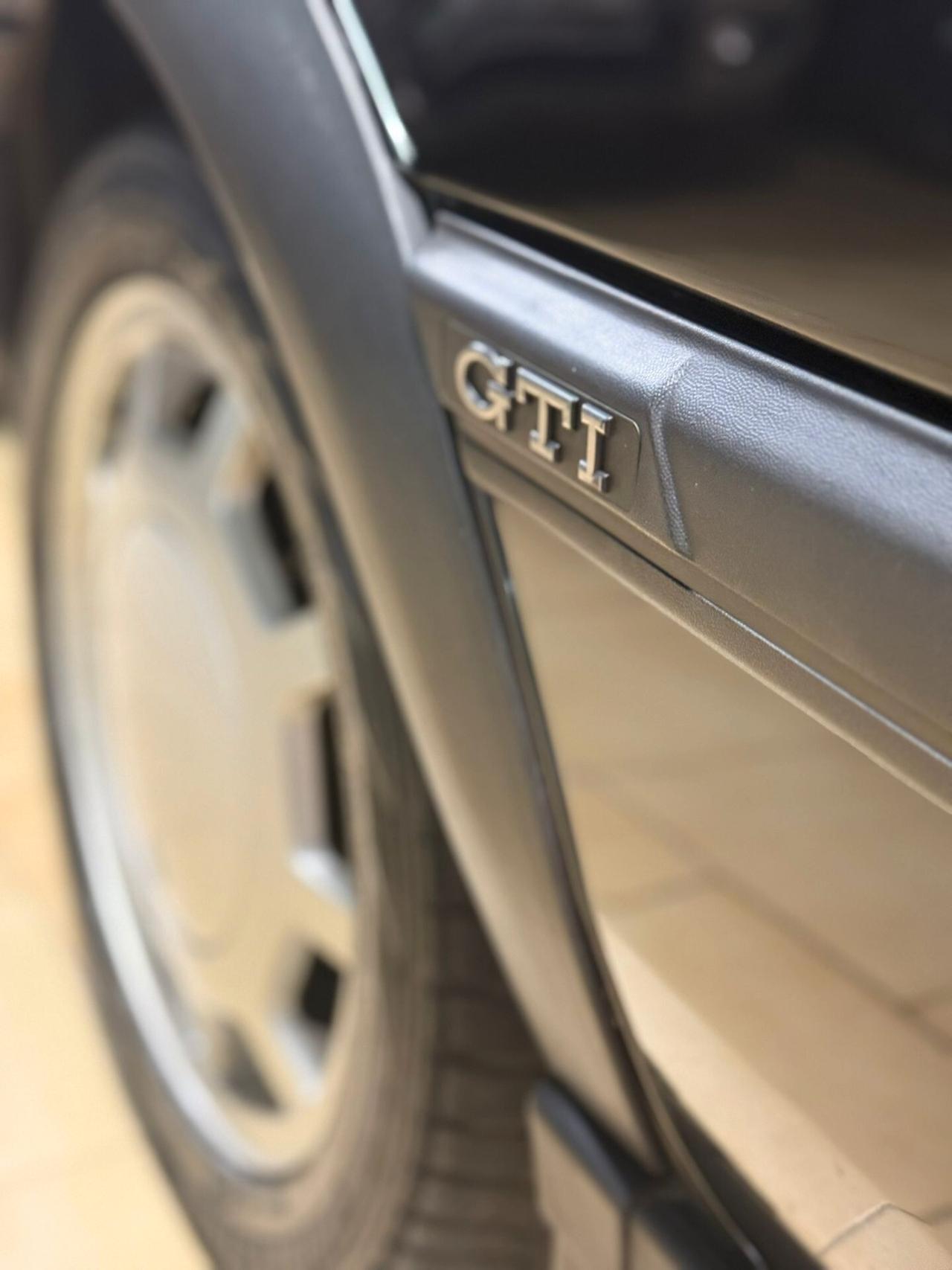 GOLF GTI 116CV ASI ORO E CRS TOP !