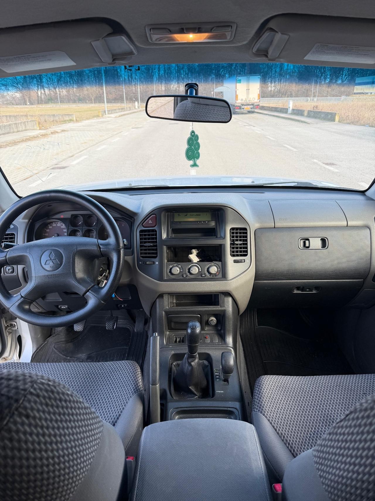 Mitsubishi Pajero 3.2 16V DI-D 3p. GLS