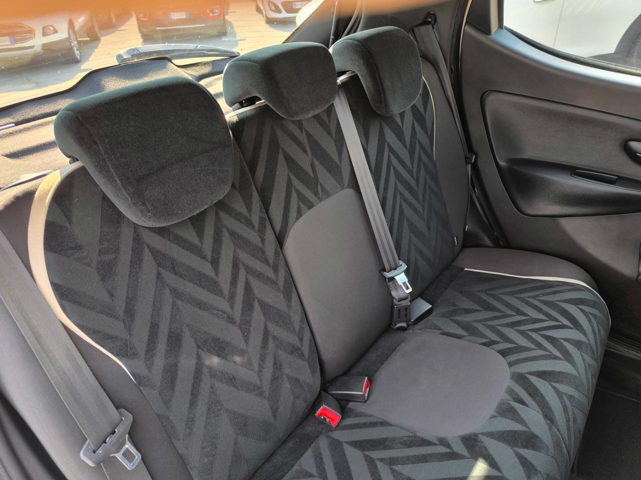 Lancia Ypsilon 1.3 MJT 16V 95 CV 5 porte S&S Platinum