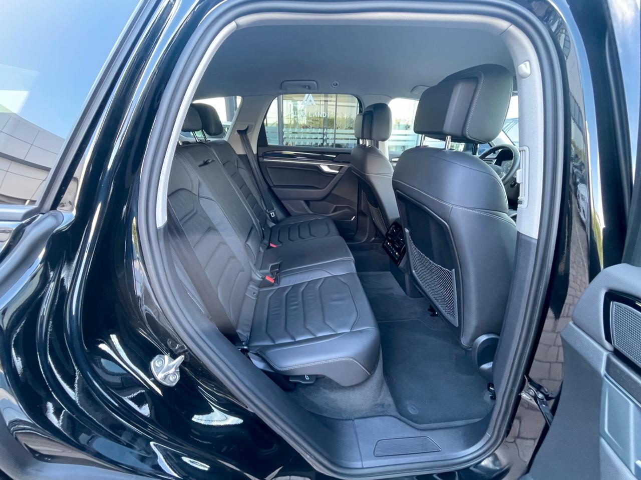 Volkswagen Touareg 3.0 V6 TDI SCR Elegance