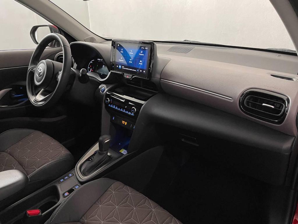 Toyota Yaris Cross 1.5 H Lounge FWD E-CVT