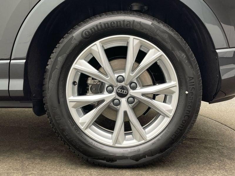 Audi Q3 SPB 35 TFSI S tronic S line 18" Led Matrix Navi Camera