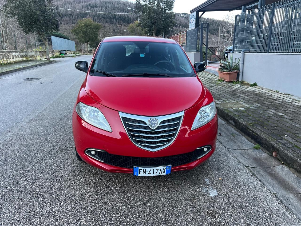 Lancia Ypsilon 1.2 GPL ORIGINALE Ecochic Platino