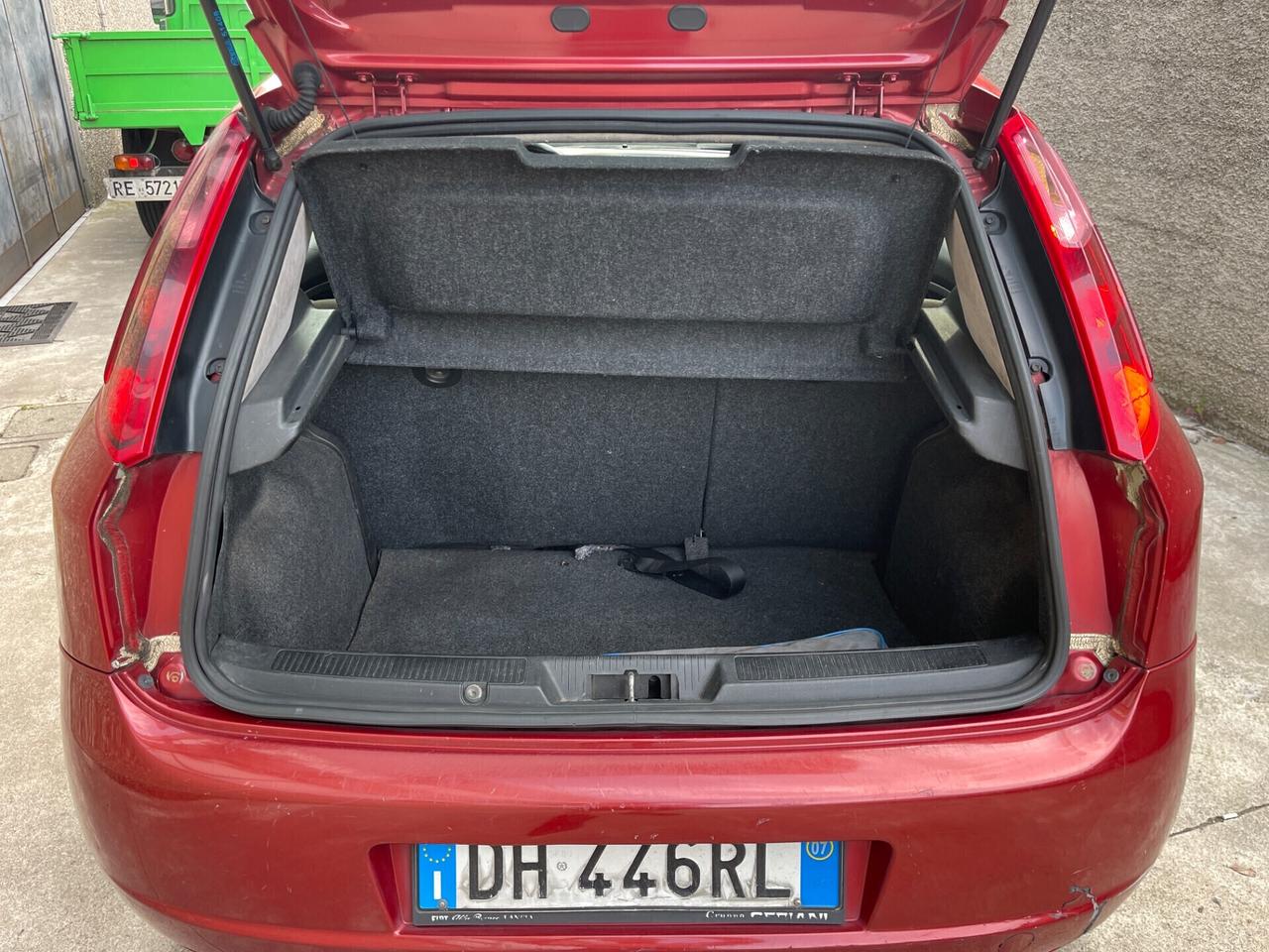 FIAT GRANDE PUNTO 1.3 MTJ NEOPATENTATI