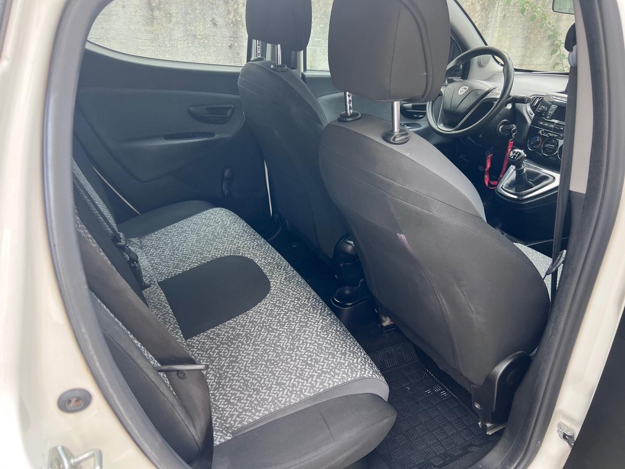 Lancia Ypsilon 1.2 69 CV 5 porte S&S Gold+Blockshaft