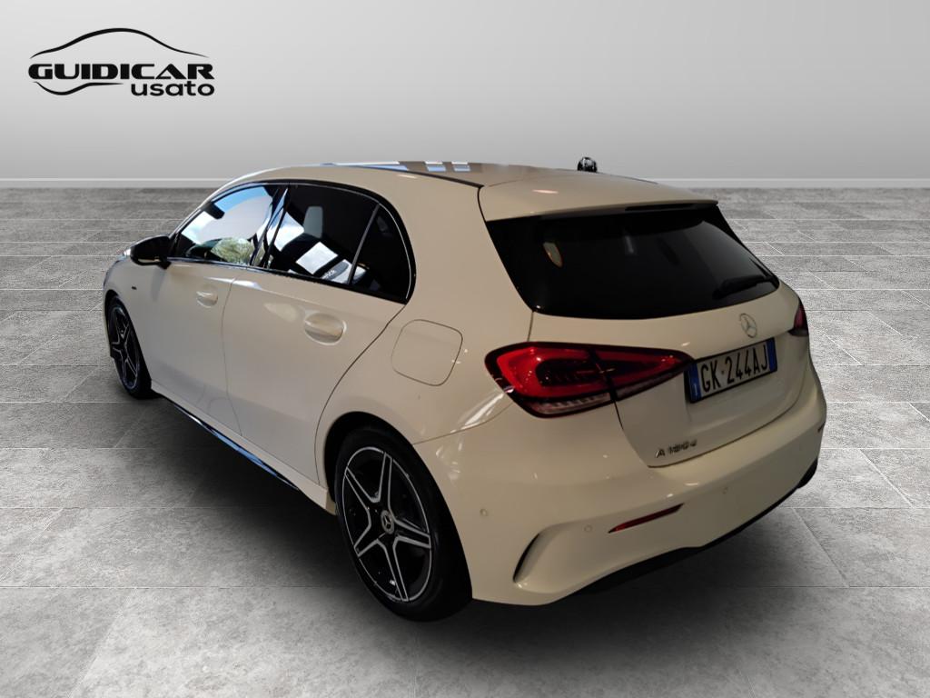 Mercedes-Benz Classe A - W177 2018 - A 180 d Premium auto