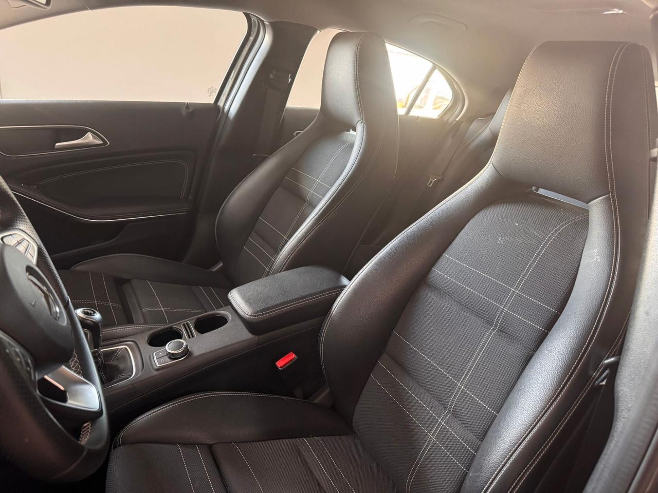 Mercedes-benz A 180 A 180 d Sport